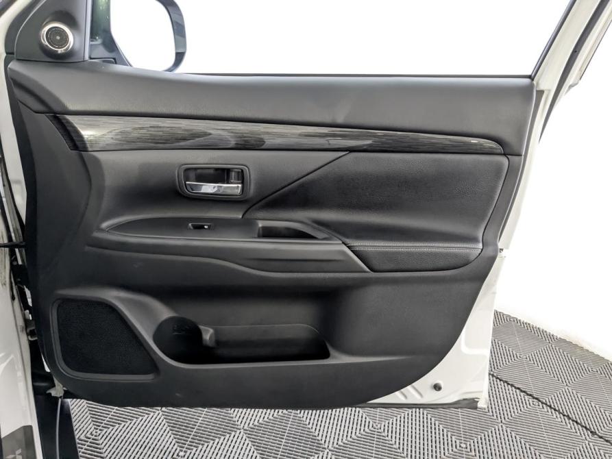 Mitsubishi Outlander III Рестайлинг 2 Москва  - изображение 24