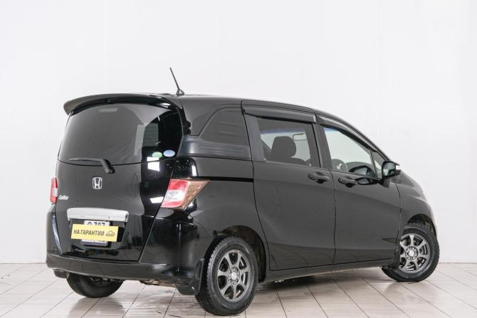 Honda Freed I Рестайлинг с пробегом 2012 года, цена 1 099 000 рублей, 190000 км, компактвэн, Автокод Объявления