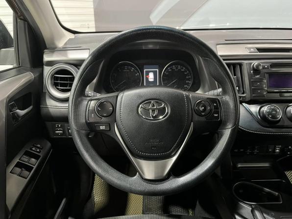 Toyota RAV4 IV (XA40) Рестайлинг с пробегом 2017 года, цена 2 280 000 рублей, 181290 км, внедорожник, Автокод Объявления
