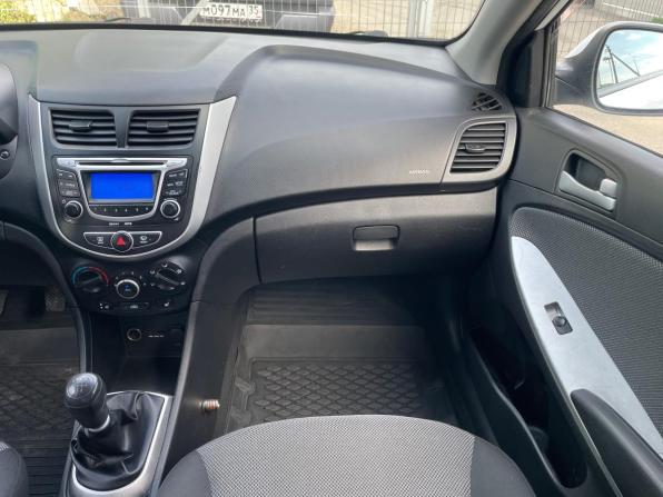 Hyundai Solaris I с пробегом 2011 года, цена 480 000 рублей, 244900 км, седан, Автокод Объявления