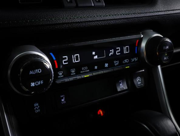 Toyota RAV4 V (XA50) с пробегом 2023 года, цена 3 790 000 рублей, 47457 км, внедорожник, Автокод Объявления