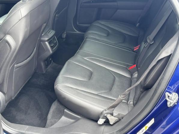 Ford Mondeo V с пробегом 2015 года, цена 1 035 000 рублей, 147204 км, седан, Автокод Объявления
