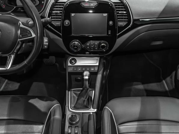 Renault Kaptur I Рестайлинг с пробегом 2020 года, цена 1 419 684 рубля, 137737 км, внедорожник, Автокод Объявления