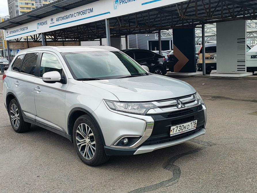 Mitsubishi Outlander III Рестайлинг 2 Санкт-Петербург  - изображение 3