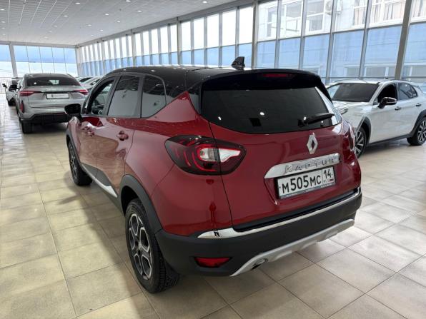 Renault Kaptur I Рестайлинг с пробегом 2021 года, цена 1 700 000 рублей, 72000 км, внедорожник, Автокод Объявления