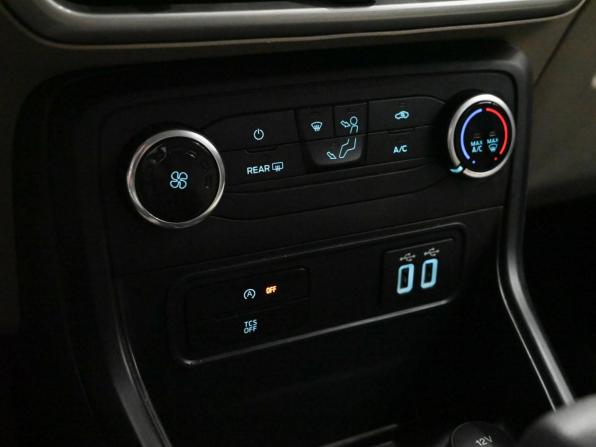 Ford EcoSport II Рестайлинг с пробегом 2020 года, цена 1 350 000 рублей, 159664 км, внедорожник, Автокод Объявления