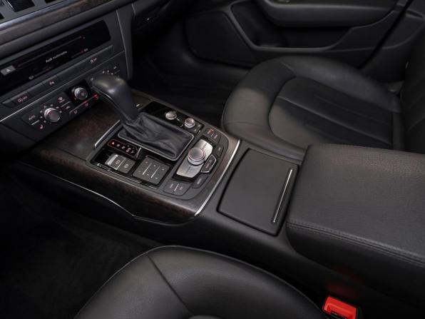 Audi A6 IV (C7) Рестайлинг с пробегом 2018 года, цена 2 880 000 рублей, 66280 км, седан, Автокод Объявления