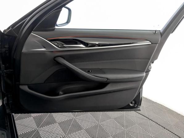BMW 5 серии VII (G30/G31/G38) с пробегом 2020 года, цена 3 350 000 рублей, 125635 км, седан, Автокод Объявления