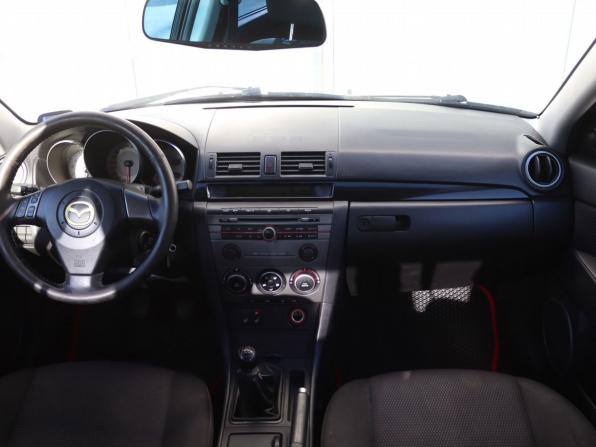 Mazda 3 I (BK) Рестайлинг с пробегом 2006 года, цена 299 000 рублей, 240000 км, седан, Автокод Объявления