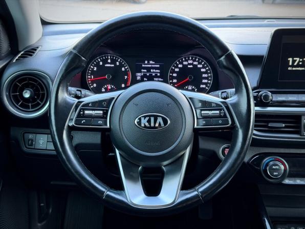 Kia Cerato IV с пробегом 2021 года, цена 2 080 000 рублей, 70210 км, седан, Автокод Объявления