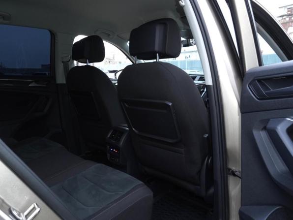 Volkswagen Tiguan II с пробегом 2019 года, цена 1 998 000 рублей, 192930 км, внедорожник, Автокод Объявления