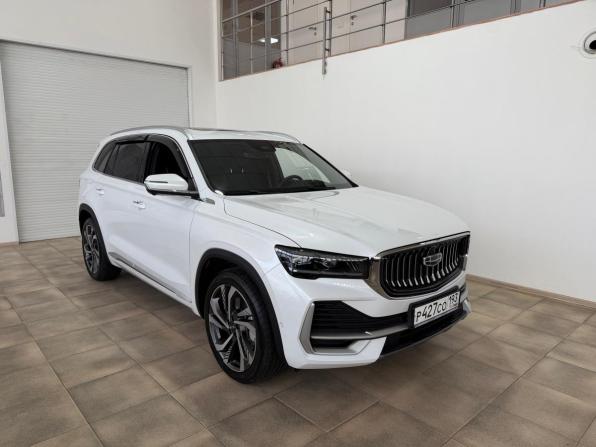 Geely Monjaro I с пробегом 2024 года, цена 3 600 000 рублей, 5112 км, внедорожник, Автокод Объявления