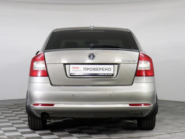 Skoda Octavia II (A5) Рестайлинг с пробегом 2009 года, цена 630 000 рублей, 330000 км, лифтбек, Автокод Объявления