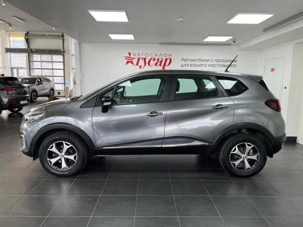 Renault Kaptur I Рестайлинг с пробегом 2021 года, цена 1 698 000 рублей, 66354 км, внедорожник, Автокод Объявления