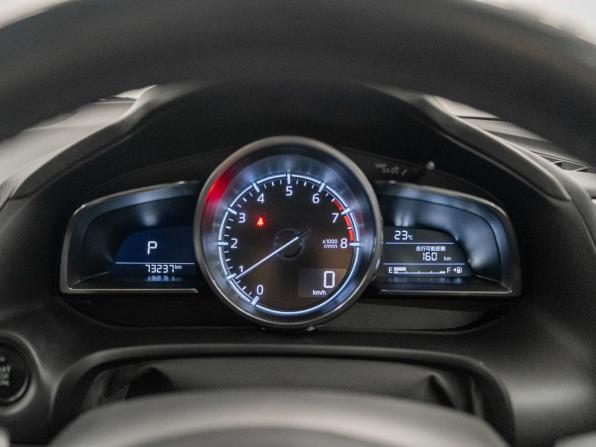 Mazda Axela III Рестайлинг с пробегом 2017 года, цена 1 349 000 рублей, 73227 км, седан, Автокод Объявления
