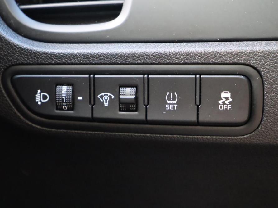 Kia Rio IV Санкт-Петербург  - изображение 22