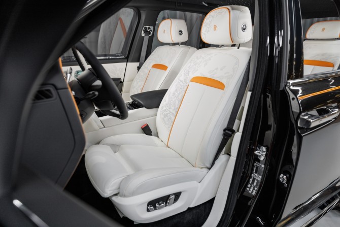 Новый Rolls-Royce Cullinan I Рестайлинг 2024 года, цена 94 846 800 рублей, внедорожник, Автокод Объявления