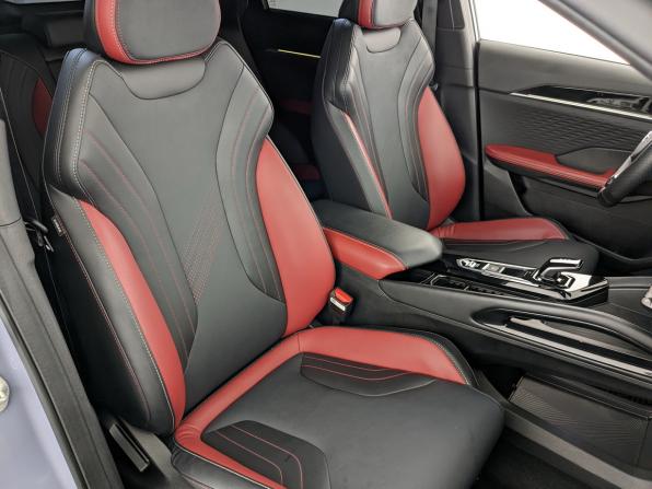Geely Coolray I Рестайлинг с пробегом 2024 года, цена 2 165 000 рублей, 48072 км, внедорожник, Автокод Объявления