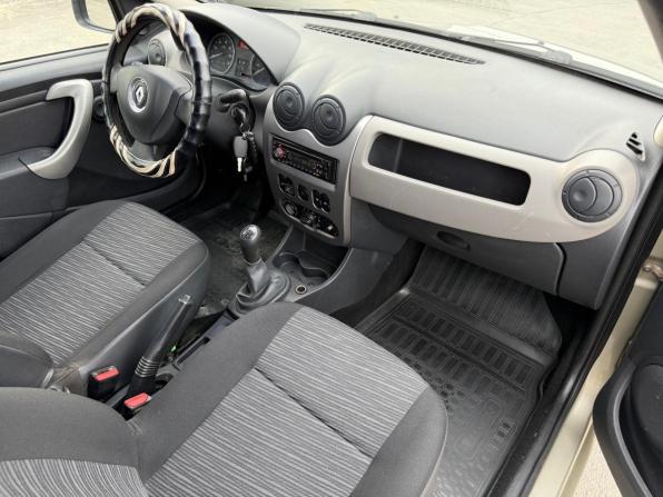 Renault Logan I Рестайлинг с пробегом 2012 года, цена 490 000 рублей, 204000 км, седан, Автокод Объявления