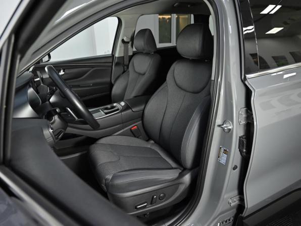 Hyundai Santa Fe IV Рестайлинг с пробегом 2023 года, цена 3 499 000 рублей, 11600 км, внедорожник, Автокод Объявления