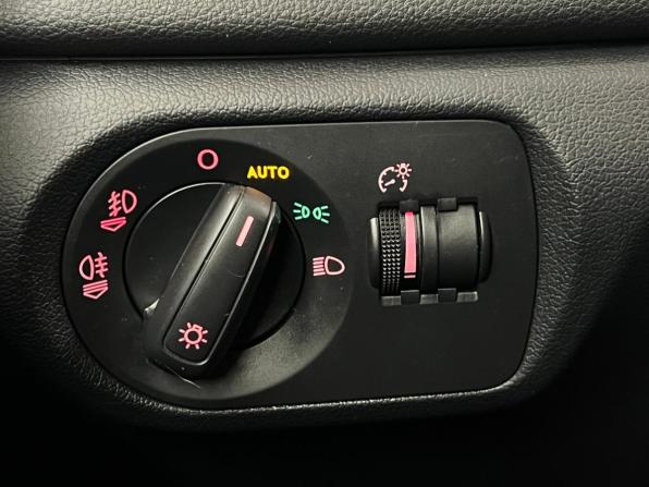 Audi Q3 I (8U) с пробегом 2013 года, цена 1 425 000 рублей, 165198 км, внедорожник, Автокод Объявления