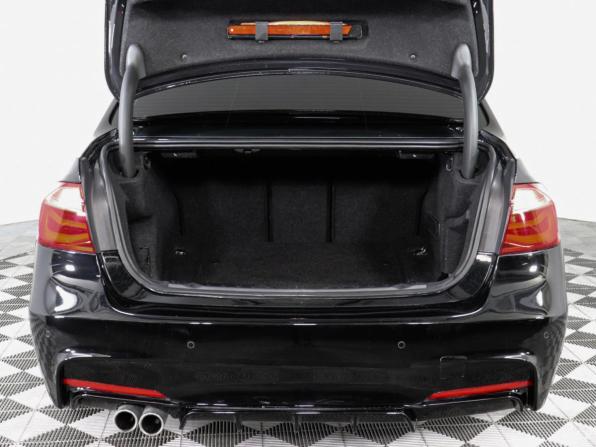 BMW 3 серии VI (F3x) Рестайлинг с пробегом 2015 года, цена 2 200 000 рублей, 265675 км, седан, Автокод Объявления