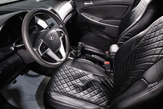 Hyundai Solaris I с пробегом 2012 года, цена 779 000 рублей, 154000 км, седан, Автокод Объявления