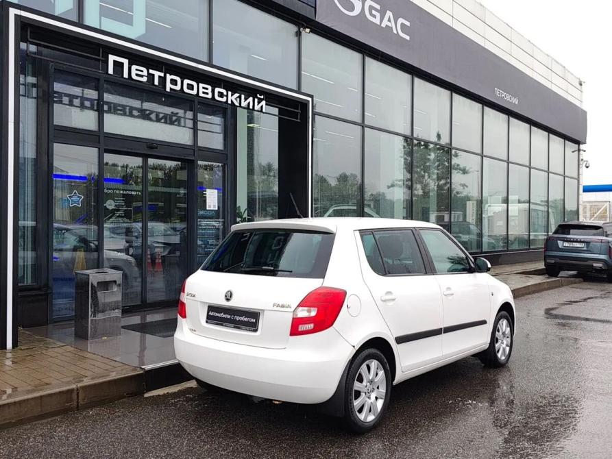 Skoda Fabia II Рестайлинг Санкт-Петербург  - изображение 6