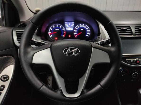 Hyundai Solaris I с пробегом 2011 года, цена 570 000 рублей, 250535 км, седан, Автокод Объявления