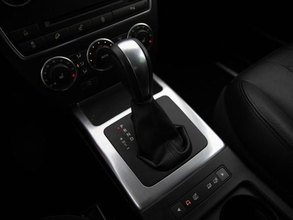 Land Rover Freelander II Рестайлинг 2 с пробегом 2014 года, цена 1 699 000 рублей, 215364 км, внедорожник, Автокод Объявления
