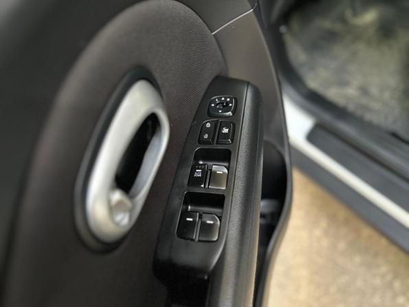 Kia Soul II Рестайлинг с пробегом 2016 года, цена 1 445 000 рублей, 81049 км, хэтчбек, Автокод Объявления