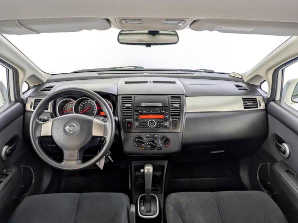 Nissan Tiida I Рестайлинг с пробегом 2013 года, цена 975 000 рублей, 85346 км, хэтчбек, Автокод Объявления