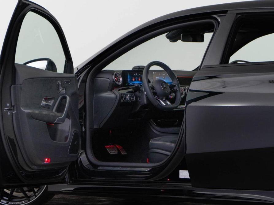 Mercedes-Benz A-Класс AMG II (W177) Рестайлинг Москва  - изображение 14
