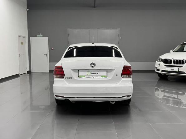 Volkswagen Polo V с пробегом 2014 года, цена 695 000 рублей, 114275 км, седан, Автокод Объявления