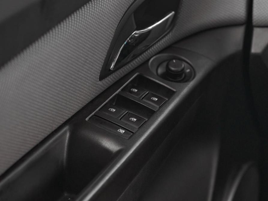 Chevrolet Cruze I Рестайлинг Москва  - изображение 10