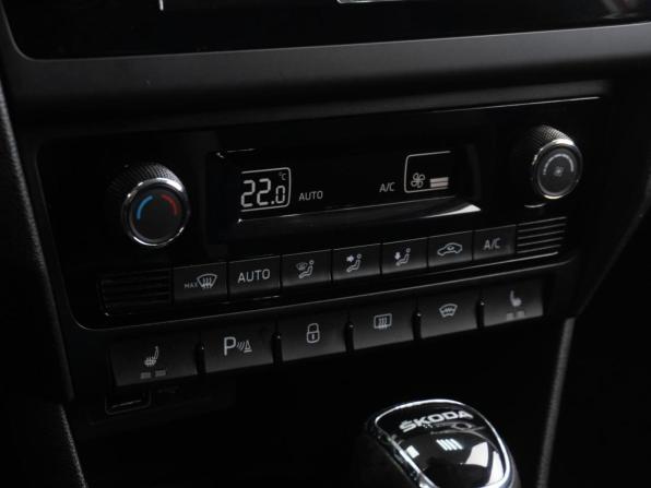 Skoda Rapid I Рестайлинг с пробегом 2019 года, цена 1 540 000 рублей, 108583 км, лифтбек, Автокод Объявления