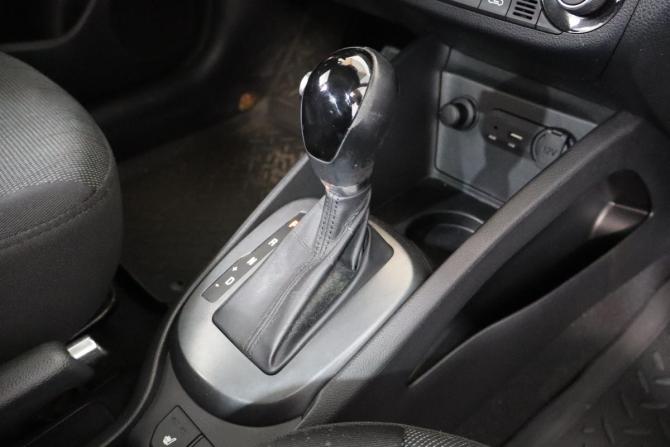 Kia Rio III Рестайлинг с пробегом 2015 года, цена 939 000 рублей, 125000 км, седан, Автокод Объявления