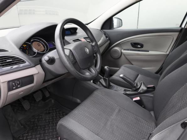 Renault Megane III с пробегом 2011 года, цена 598 000 рублей, 277240 км, хэтчбек, Автокод Объявления