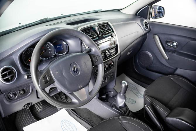 Renault Logan II с пробегом 2016 года, цена 649 000 рублей, 230265 км, седан, Автокод Объявления