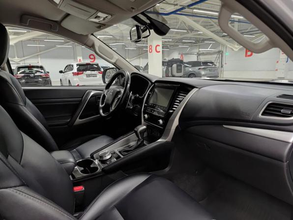 Mitsubishi Pajero Sport III Рестайлинг с пробегом 2021 года, цена 3 660 000 рублей, 139002 км, внедорожник, Автокод Объявления
