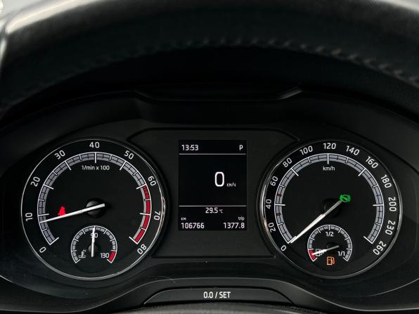 Skoda Karoq I с пробегом 2022 года, цена 2 422 300 рублей, 106766 км, внедорожник, Автокод Объявления
