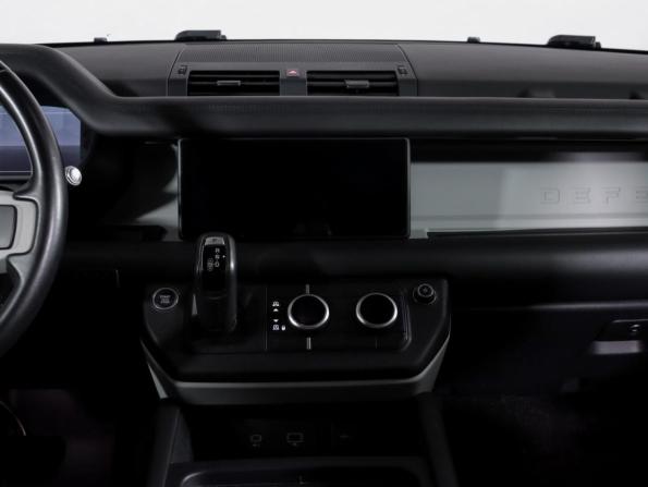 Land Rover Defender II с пробегом 2021 года, цена 5 200 000 рублей, 70761 км, внедорожник, Автокод Объявления