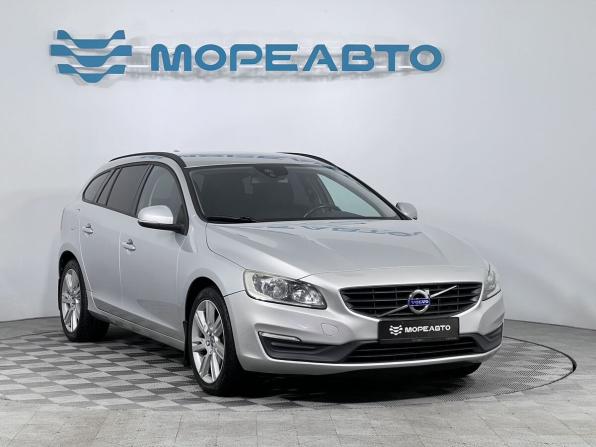 Volvo V60 I Рестайлинг с пробегом 2016 года, цена 1 450 000 рублей, 157300 км, универсал, Автокод Объявления