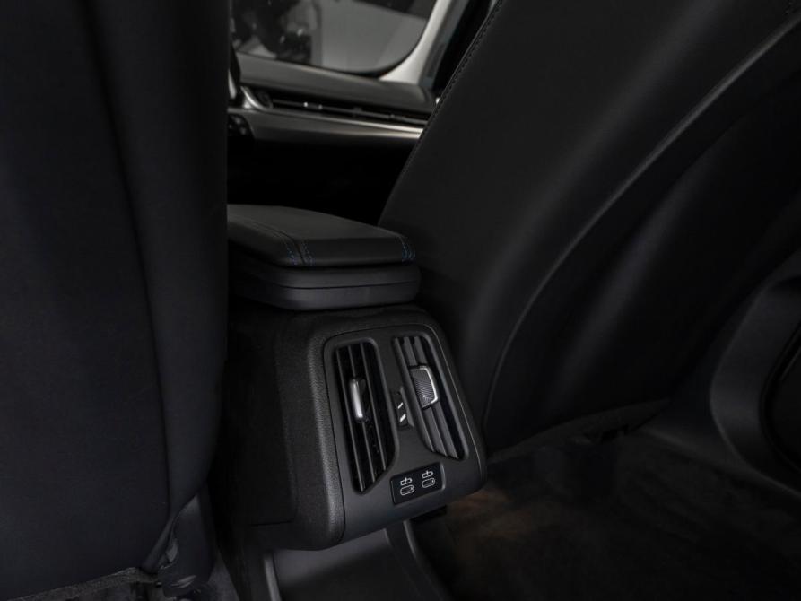 BMW X1 III (U11/U12) Москва  - изображение 15
