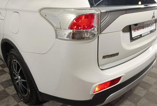 Mitsubishi Outlander III с пробегом 2014 года, цена 1 415 000 рублей, 181692 км, внедорожник, Автокод Объявления