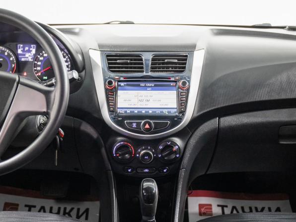 Hyundai Solaris I Рестайлинг с пробегом 2014 года, цена 899 000 рублей, 207713 км, седан, Автокод Объявления