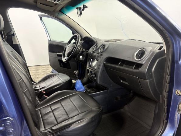 Ford Fusion I Рестайлинг с пробегом 2006 года, цена 390 000 рублей, 263540 км, хэтчбек, Автокод Объявления