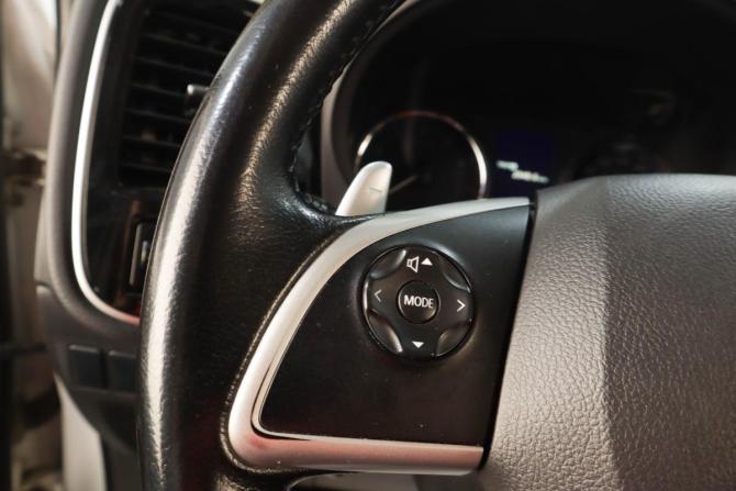 Mitsubishi Outlander III с пробегом 2014 года, цена 1 599 000 рублей, 200000 км, внедорожник, Автокод Объявления