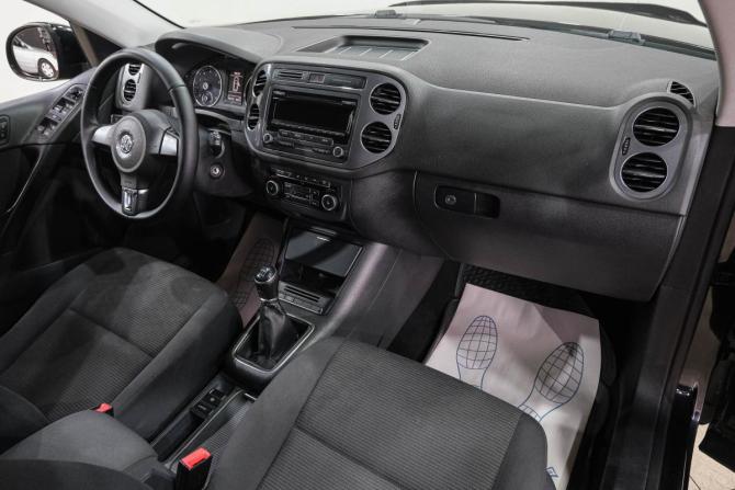Volkswagen Tiguan I Рестайлинг с пробегом 2011 года, цена 899 000 рублей, 191157 км, внедорожник, Автокод Объявления