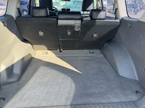 Toyota Land Cruiser Prado 150 Series с пробегом 2013 года, цена 2 319 000 рублей, 267167 км, внедорожник, Автокод Объявления